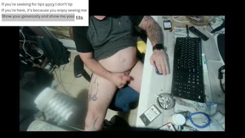 pini_z online show from January 12, 1:00 am