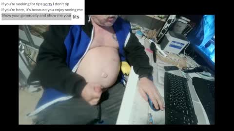 pini_z online show from January 8, 8:50 pm