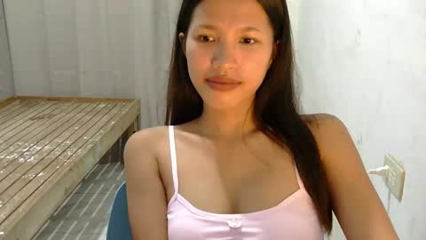 pink_bubbles011 online show from May 25, 7:03 am