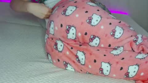 Pikachu pika online show from February 18, 4:47 pm