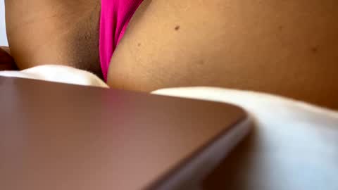 Pink Camerra online show from February 2, 10:39 pm