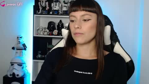 Emily online show from April 23, 10:00 pm