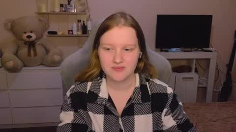 pinkiep1e online show from March 22, 4:55 pm