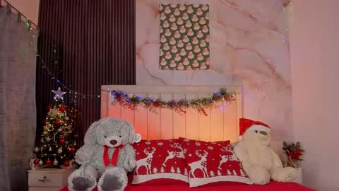 Peachy online show from December 18, 3:57 am