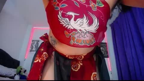 Snapshot of pinky_pinky_ chatting on September 19, 12:31 pm VIOLETA LOPEZ online show from September 19, 12:31 pm