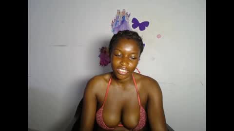 pinkykiki_247 online show from February 16, 8:12 am