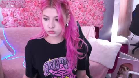 pinkytrix online show from May 9, 12:44 pm