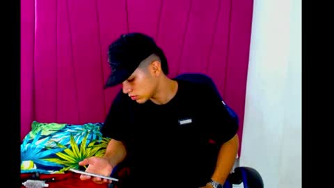 pipe hot04 online show from March 29, 10:11 pm