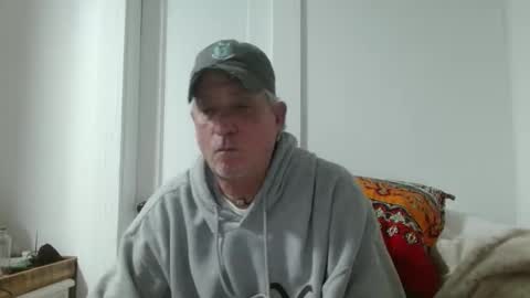 pirate334 online show from April 2, 3:58 am