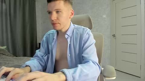 Pierre online show from March 1, 7:45 am