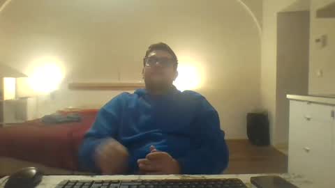 Snapshot of pisellatore96 chatting on December 1, 5:04 pm Pisellatore96 online show from December 1, 5:04 pm