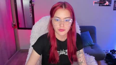 pixie online show from February 4, 10:55 pm