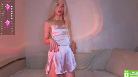 Emmy and Edward online show from December 15, 10:06 pm