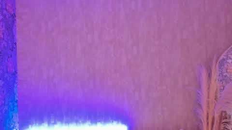 cris online show from October 3, 1:26 am