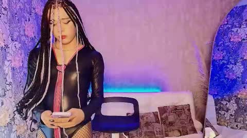 cris online show from January 13, 4:09 am