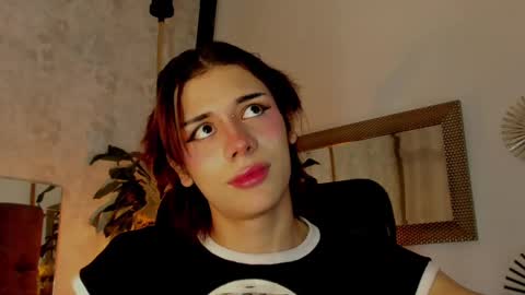 cris online show from February 24, 10:04 am