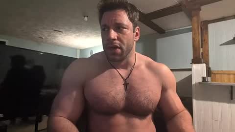 pizza_biceps online show from April 9, 5:22 am