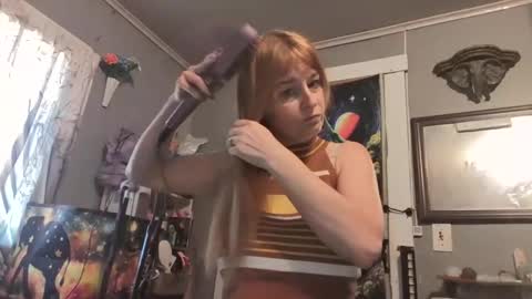 pizzedwife online show from April 21, 5:31 pm