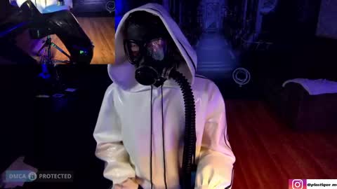 plasticme online show from April 24, 5:37 pm