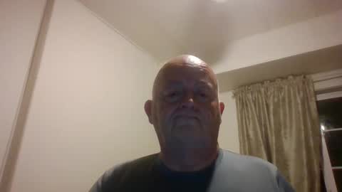chaz online show from May 31, 5:06 am