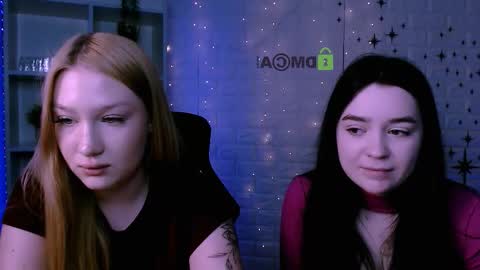 Sophie online show from March 2, 8:48 pm