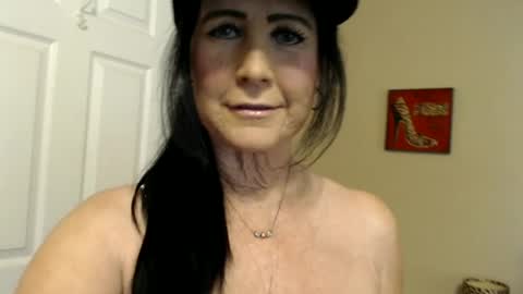playfulkitten17 online show from July 5, 2:46 pm