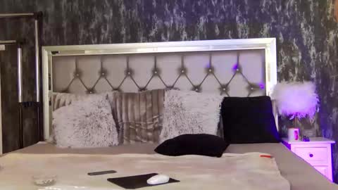 PlayfulSamy online show from March 6, 12:42 am