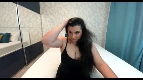 EMILY online show from November 19, 7:51 am