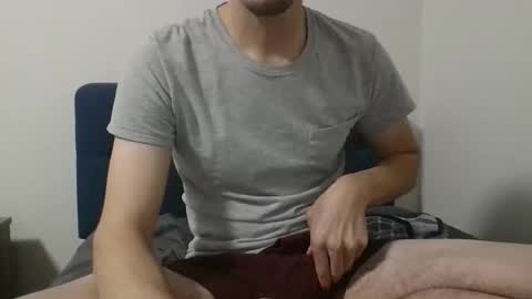 playinaroundwithmyself online show from October 28, 3:07 am