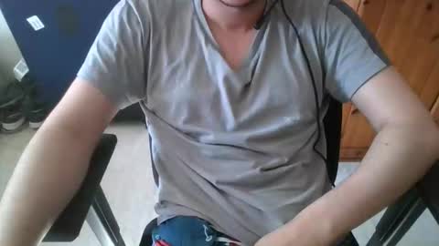 playitsaif11023 online show from September 21, 1:59 pm