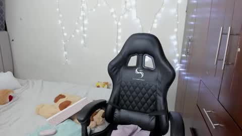 Ashely3 online show from January 17, 3:16 am