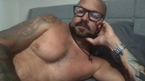 PleaseSitOnMyCock online show from July 26, 4:04 pm
