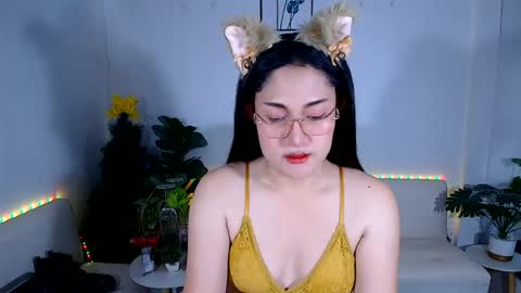Ploysai online show from June 22, 5:37 am