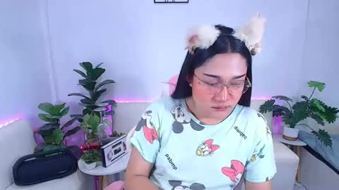 Ploysai online show from October 14, 1:19 am