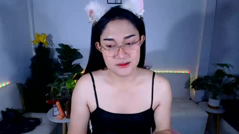 Ploysai online show from July 6, 12:51 am