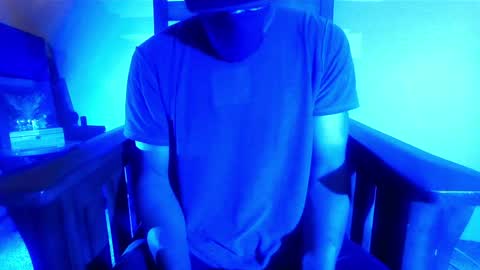 StraightPlush online show from April 25, 6:05 pm