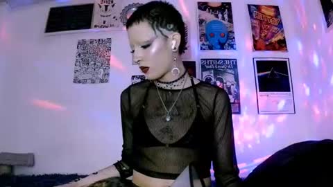    online show from July 25, 12:52 am