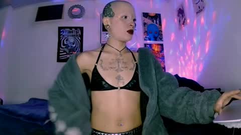    online show from April 21, 1:42 am