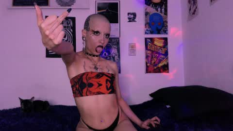    online show from April 25, 1:30 am