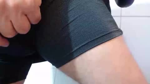 podolatra3 online show from February 20, 2:33 am