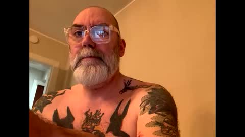 poeticdaddy online show from December 19, 7:09 pm