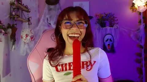 poison_liv online show from October 17, 1:59 pm