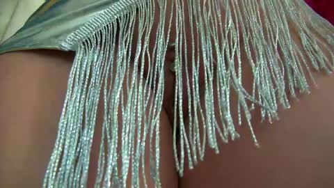 poison_milf_ online show from April 22, 4:30 am