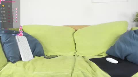 Holy Blonde online show from September 24, 5:19 pm