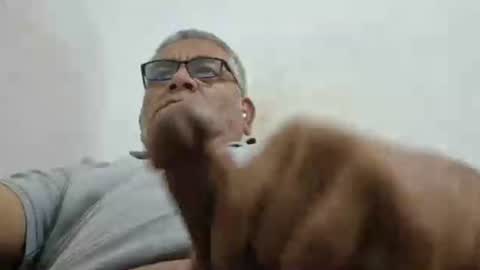 poli online show from April 24, 4:25 am