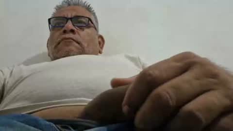 poli online show from February 9, 7:05 pm