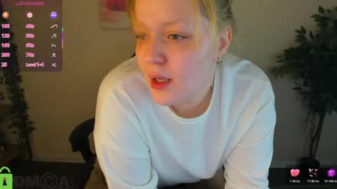 Polly online show from June 6, 1:11 am