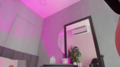 POLLY online show from March 7, 10:24 am