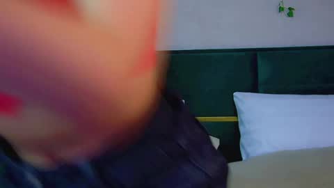 Polly online show from March 10, 9:29 pm