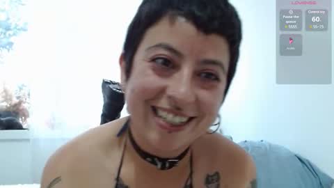 Snapshot of poly_mer chatting on February 20, 10:48 pm Poly online show from February 20, 10:48 pm